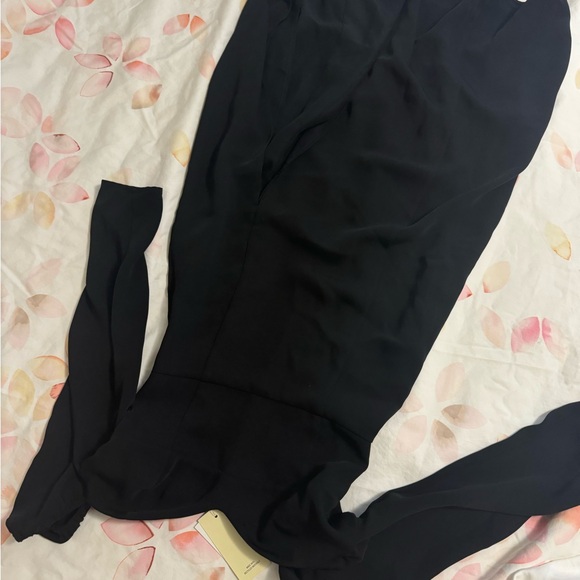 NWT Aritzia Black Tulum High Split Dress - Picture 6 of 6